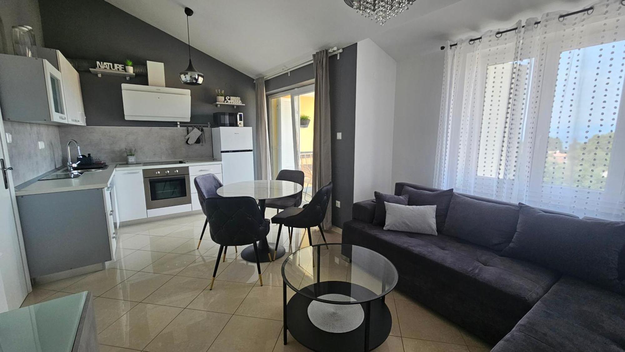 Apartman Moris Malinska Buitenkant foto
